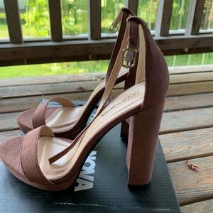 FashionNova Heels